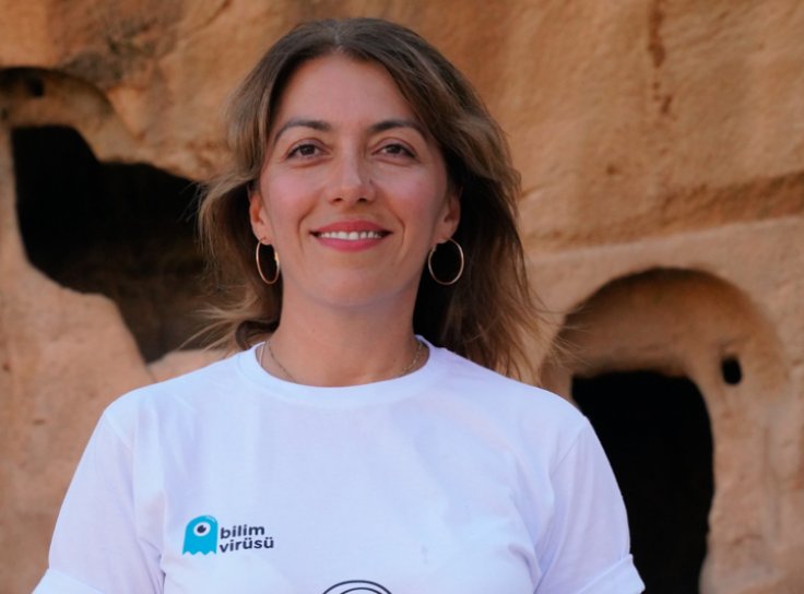 Merakla Bulaşan Bir Gelecek için Bilim Virüsü