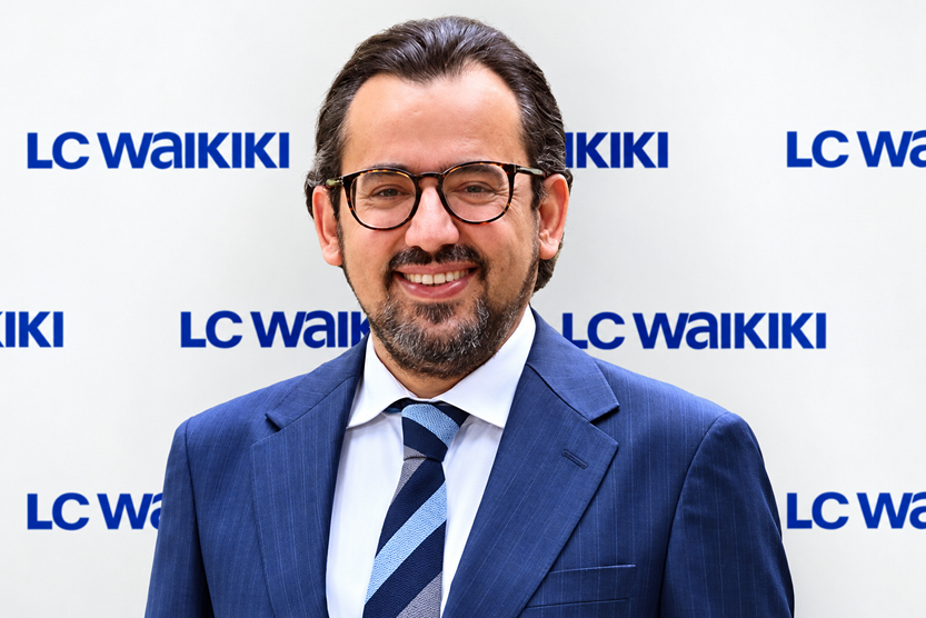 “Geleceğe hazırlanmak, insanı, teknolojiyi, işi, yetkinliği ve kariyeri birlikte ele almak demek...”